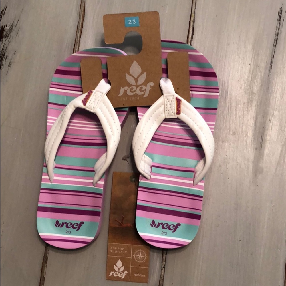 Reef kids flip flops